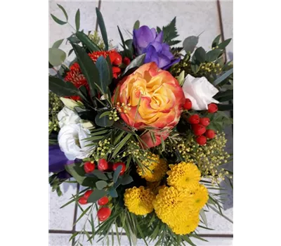 Blumenstrauß "Nette Emilia" Blumenstrauß "Nette Emilia"